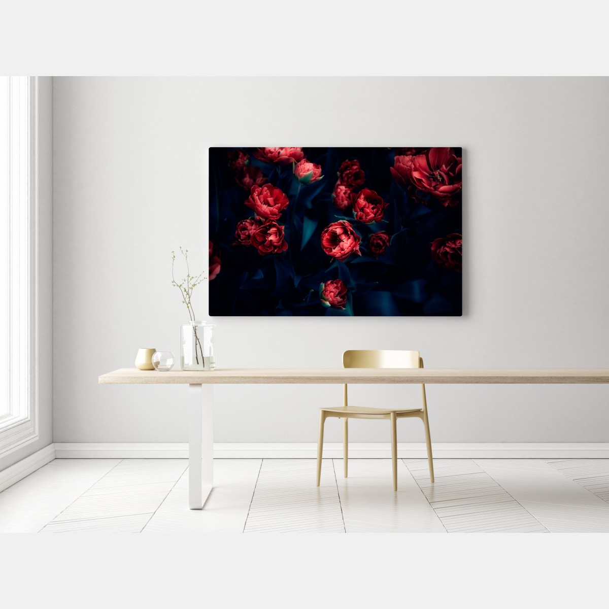 Obraz na płótnie ponury bukiet czerwonych tulipanów – Wallissimo® Obraz na płótnie ponury bukiet czerwonych tulipanów – Wallissimo®