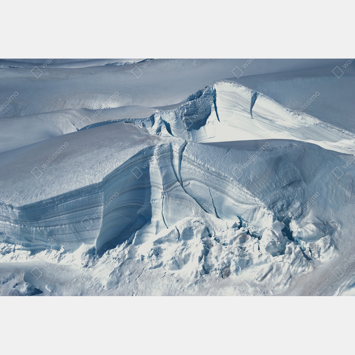 Obraz na płótnie lodowiec i szczelina w błękicie – Wallissimo® Obraz na płótnie lodowiec i szczelina w błękicie – Wallissimo®
