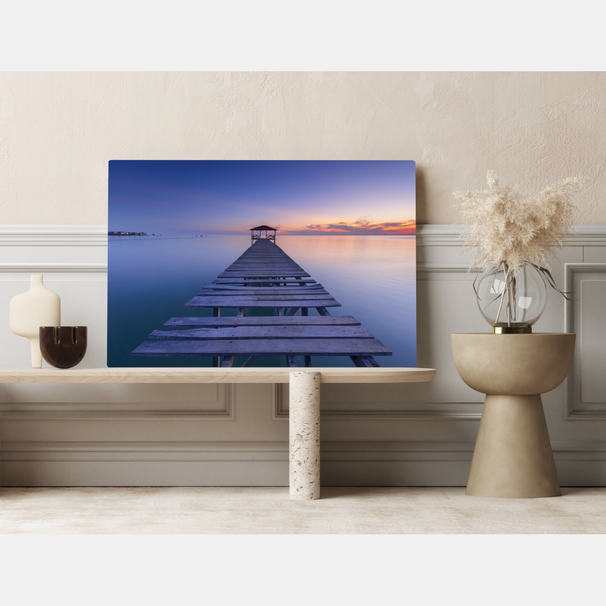 Obraz na płótnie spokojne drewniane molo o zachodzie słońca – Wallissimo® Obraz na płótnie spokojne drewniane molo o zachodzie słońca – Wallissimo®