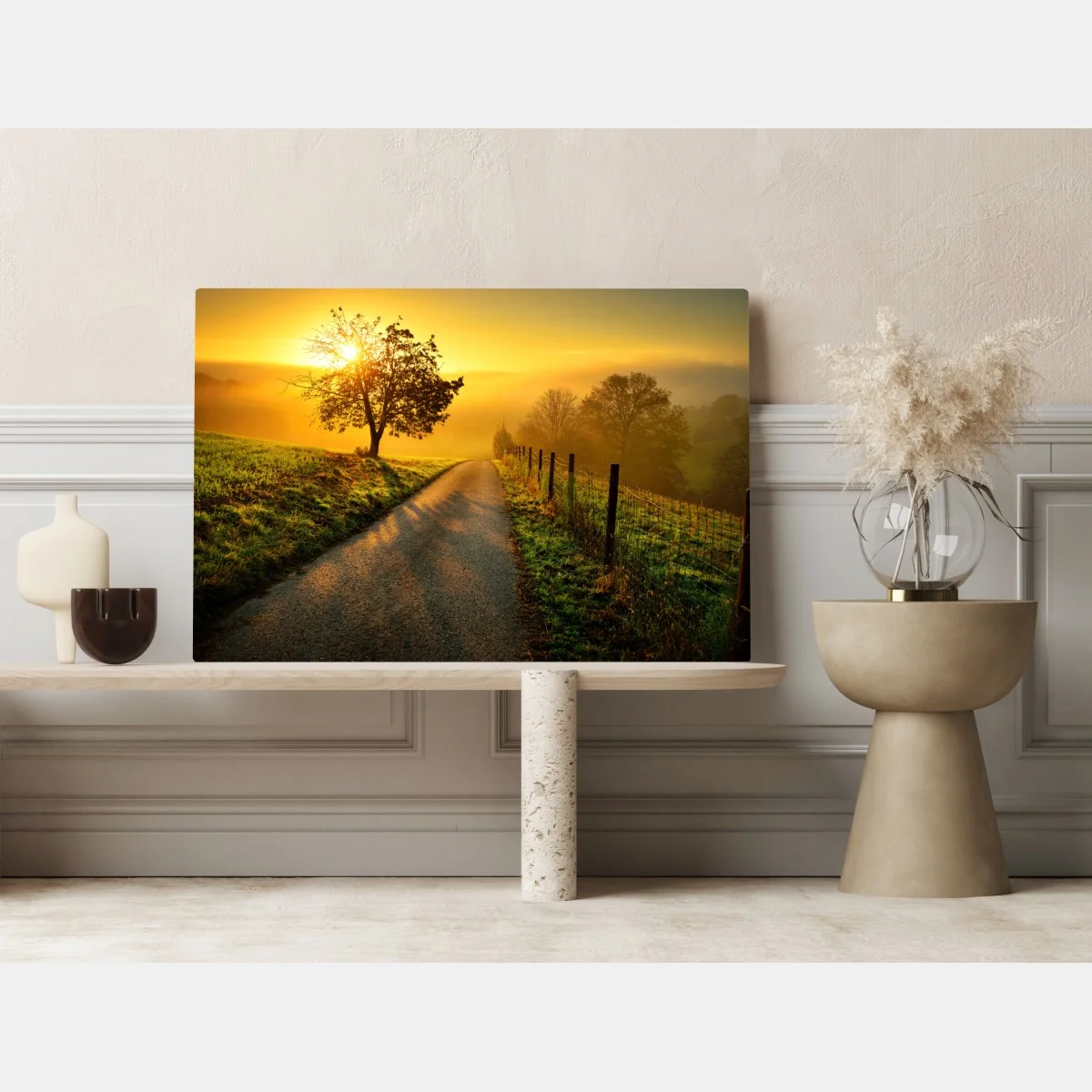 Obraz na płótnie słoneczna droga przez wiejską łąkę o świcie – Wallissimo® Obraz na płótnie słoneczna droga przez wiejską łąkę o świcie – Wallissimo®