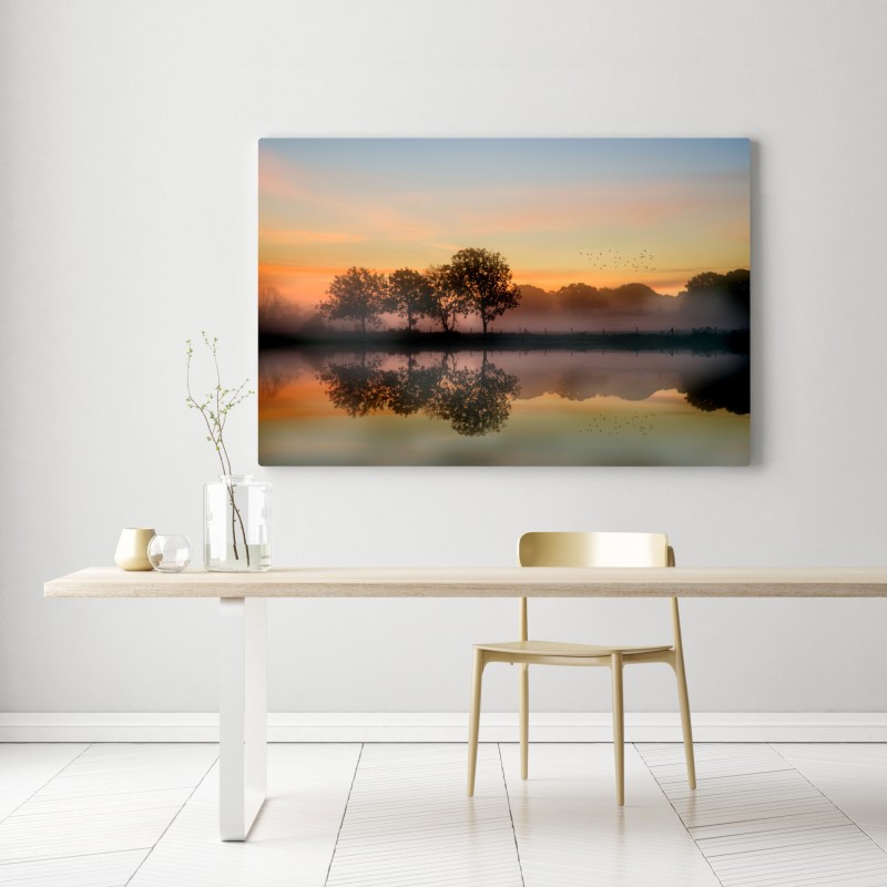 Obraz na płótnie mglisty jesienny wschód słońca nad Angielską wsią – Wallissimo® Obraz na płótnie mglisty jesienny wschód słońca nad Angielską wsią – Wallissimo®