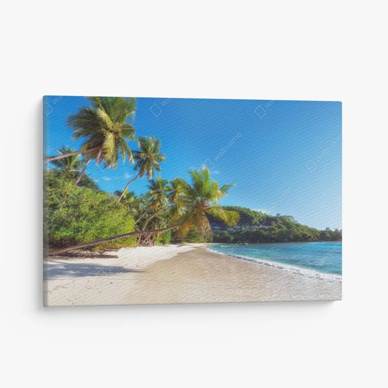 Obraz na płótnie wijąca się wiejska droga przez zielone łąki – Wallissimo®