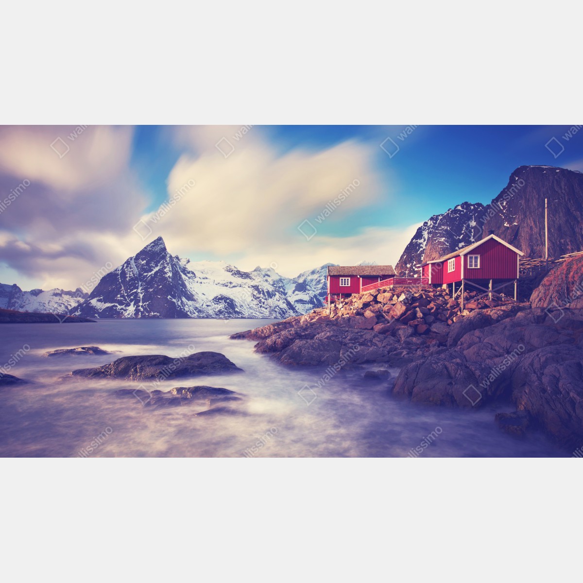 Obraz na płótnie górski nadmorski krajobraz z czerwonymi domkami – Wallissimo® Obraz na płótnie górski nadmorski krajobraz z czerwonymi domkami – Wallissimo®