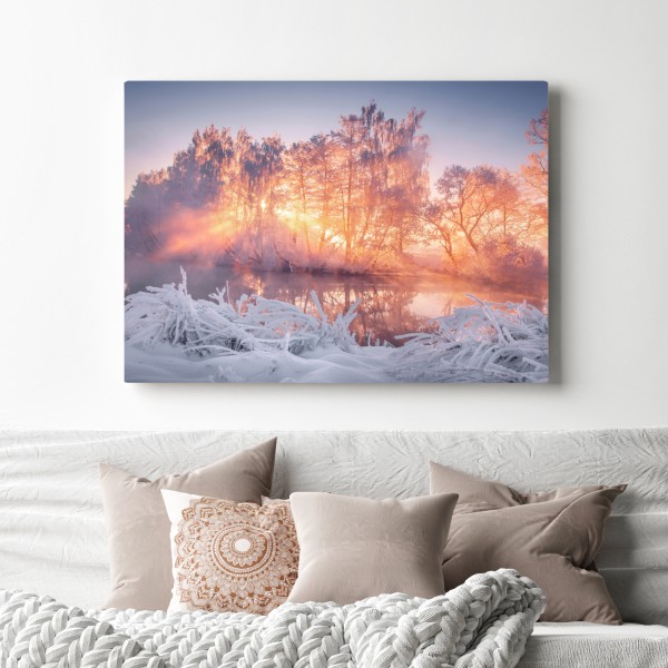 Obraz na płótnie zimowy wschód słońca nad zamarzniętą rzeką – Wallissimo® Obraz na płótnie zimowy wschód słońca nad zamarzniętą rzeką – Wallissimo®