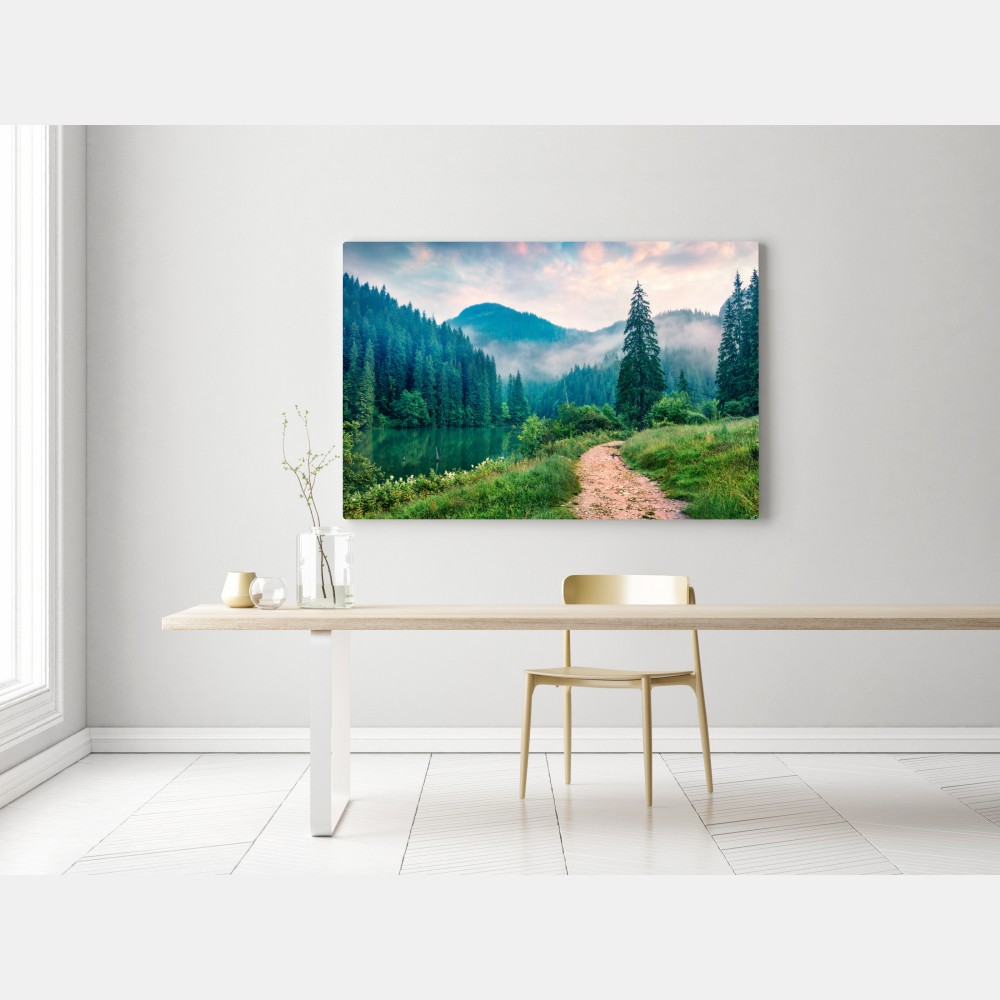 Obraz na płótnie mglisty poranek nad Lacu Roșu – Wallissimo® Obraz na płótnie mglisty poranek nad Lacu Roșu – Wallissimo®