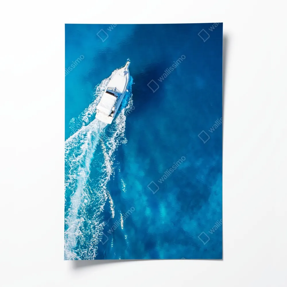 Plakat jacht nad krystalicznie niebieskim oceanem – Wallissimo® Plakat jacht nad krystalicznie niebieskim oceanem – Wallissimo®