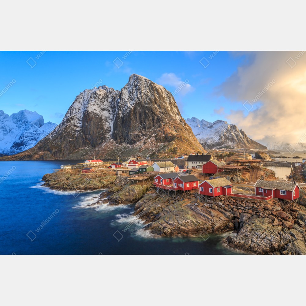 Plakat wioska nadbrzeżna w Norwegii z czerwonymi domkami – Wallissimo® Plakat wioska nadbrzeżna w Norwegii z czerwonymi domkami – Wallissimo®