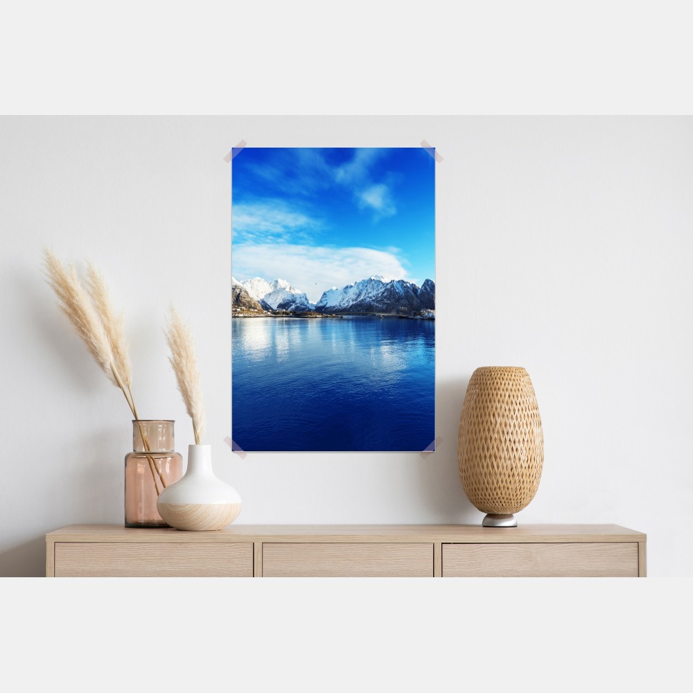 Plakat spokojny zimowy fiord w Reine, Lofoty – Wallissimo® Plakat spokojny zimowy fiord w Reine, Lofoty – Wallissimo®