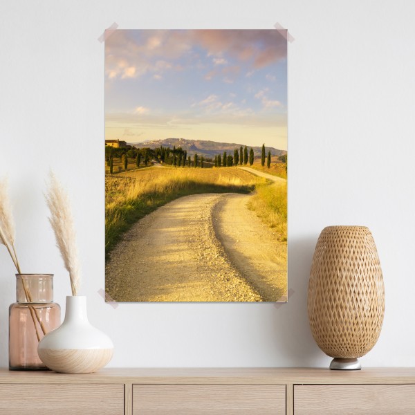 Plakat złota wiejska droga wśród cyprysów – Wallissimo® Plakat złota wiejska droga wśród cyprysów – Wallissimo®