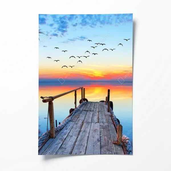 Plakat pomost o zachodzie słońca nad jeziorem