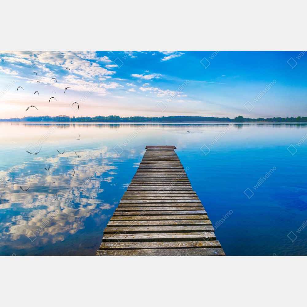 Plakat spokojny pomost nad jeziorem Selment Wielki, Mazury – Wallissimo® Plakat spokojny pomost nad jeziorem Selment Wielki, Mazury – Wallissimo®