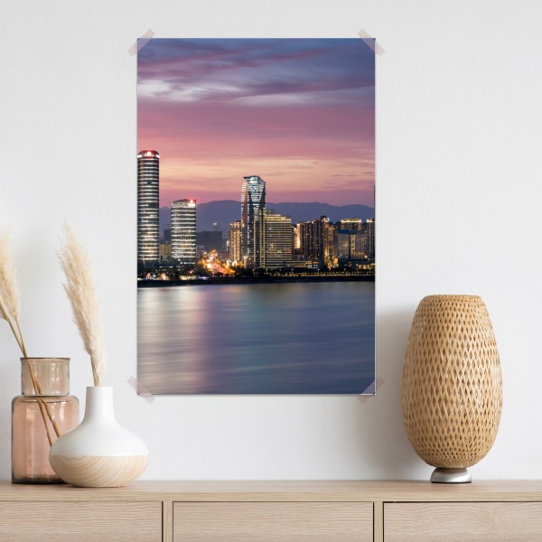 Plakat spokojna panorama miasta o zmierzchu – Wallissimo® Plakat spokojna panorama miasta o zmierzchu – Wallissimo®