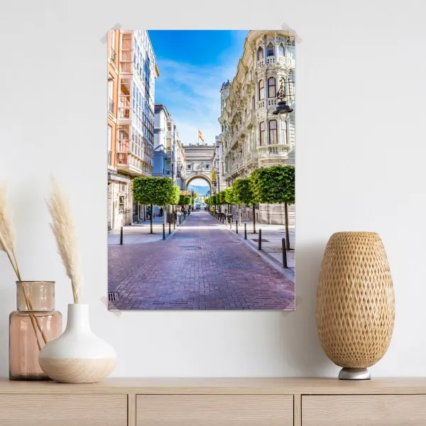 Plakat Santander ulica miejska z zabytkowym łukiem – Wallissimo® Plakat Santander ulica miejska z zabytkowym łukiem – Wallissimo®