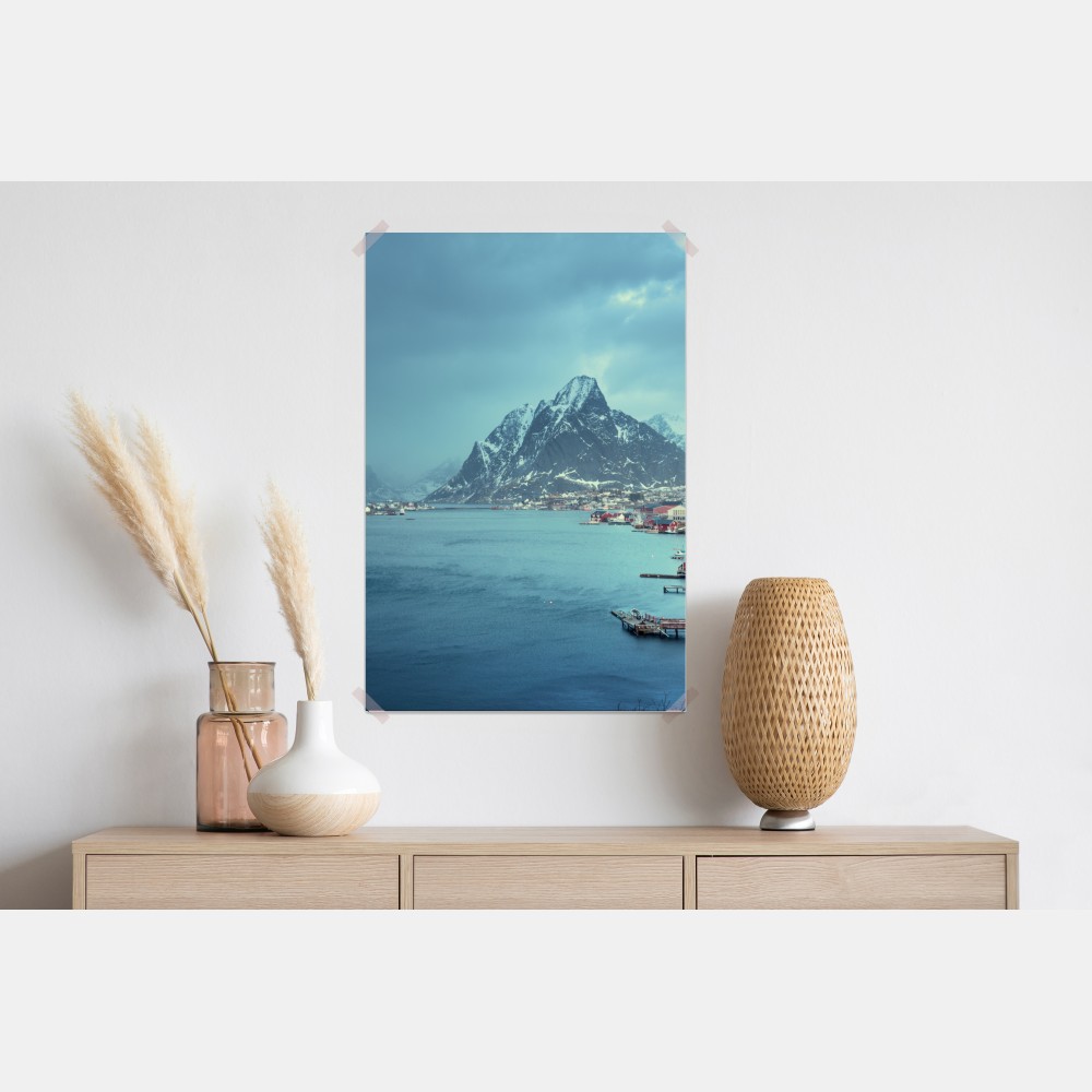 Plakat Reine zimowy fiord w Lofotach – Wallissimo® Plakat Reine zimowy fiord w Lofotach – Wallissimo®
