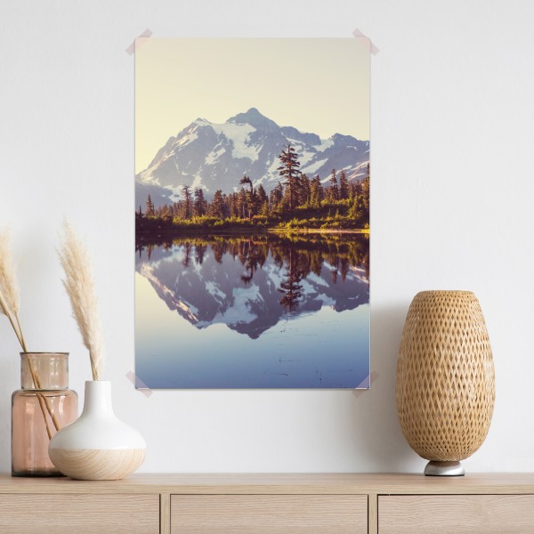 Plakat odbicie Mount Shuksan na górskim jeziorze – Wallissimo® Plakat odbicie Mount Shuksan na górskim jeziorze – Wallissimo®