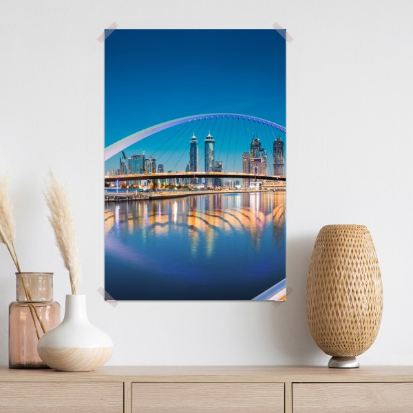 Plakat Dubaj panorama miasta z oświetlonym mostem – Wallissimo® Plakat Dubaj panorama miasta z oświetlonym mostem – Wallissimo®