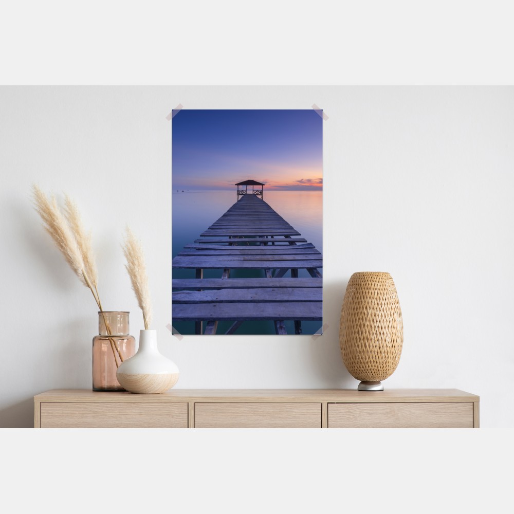 Plakat spokojne drewniane molo o zachodzie słońca – Wallissimo® Plakat spokojne drewniane molo o zachodzie słońca – Wallissimo®