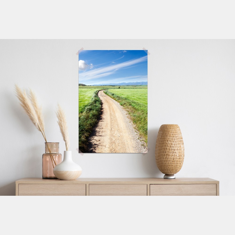 Plakat wijąca się wiejska droga przez zielone łąki – Wallissimo® Plakat wijąca się wiejska droga przez zielone łąki – Wallissimo®
